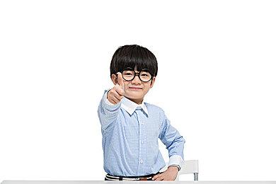 《格林魔书OnceMore》第三部预告 介绍角色新声优